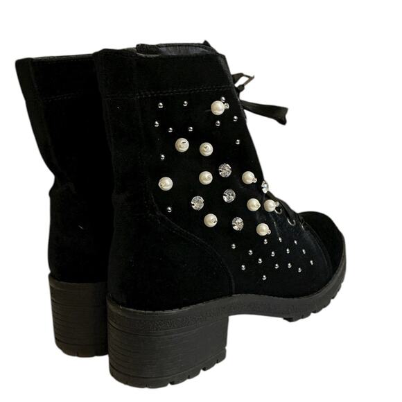 Madden Girl Boots Womens 7M Combat Black Rhinestone Studded Ankle Top Whimsigoth - Picture 4 of 12